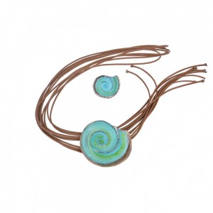 Set of ring and necklace with enamel on copper